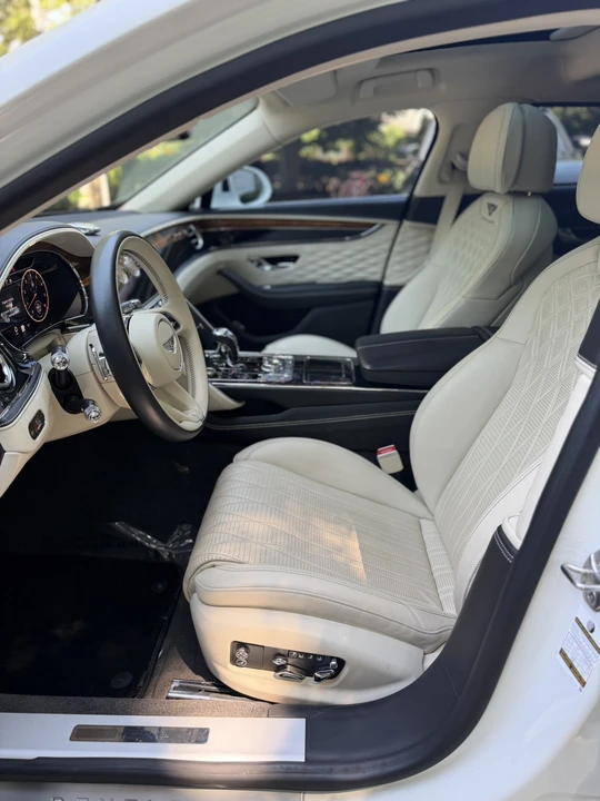 2021 Bentley Continental - Image 7 of 30