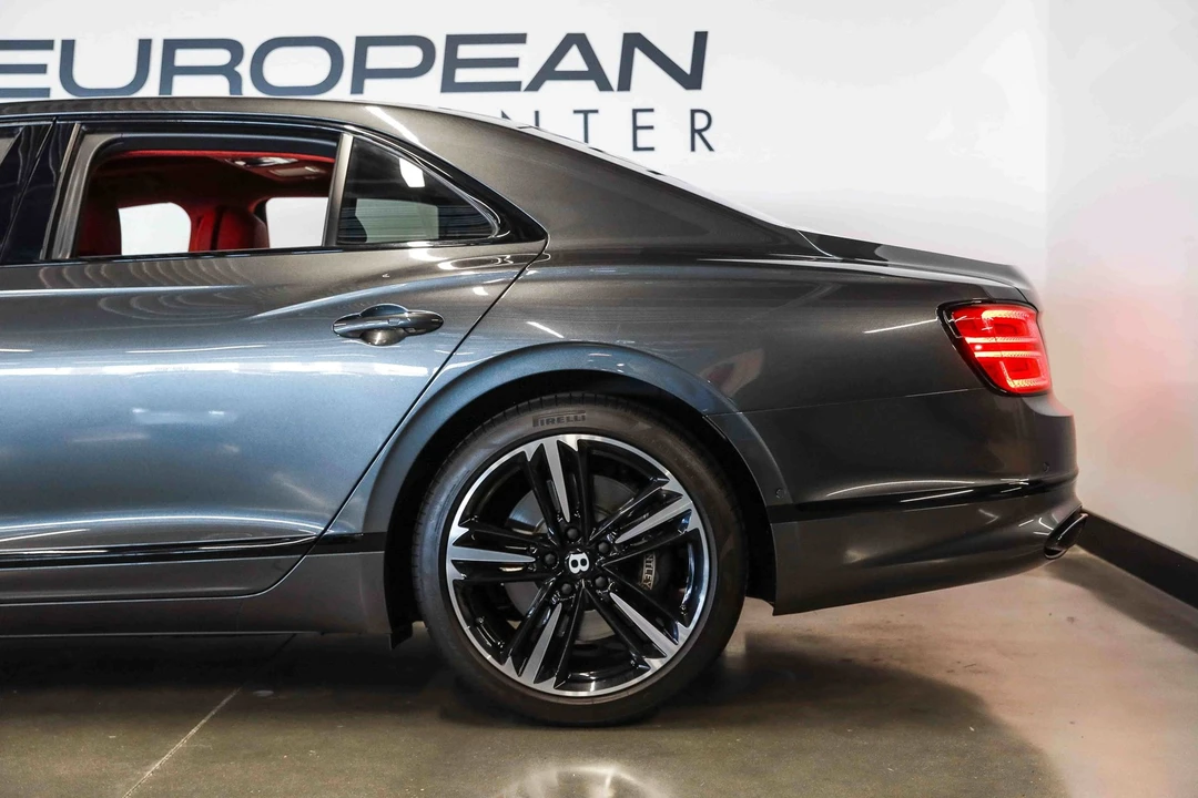 2021 Bentley Continental - Image 13 of 31