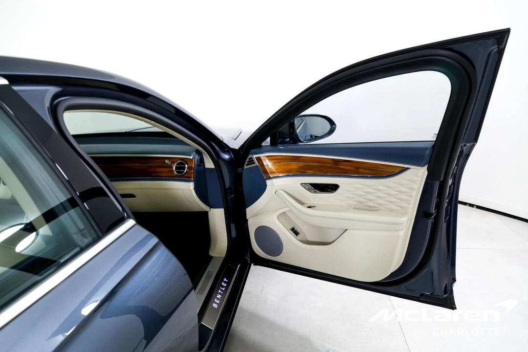 2021 Bentley Continental - Image 26 of 31