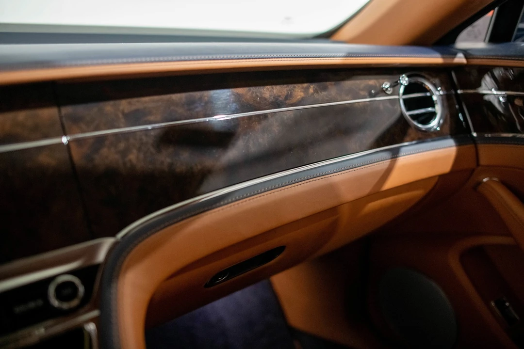 2021 Bentley Continental - Image 18 of 31