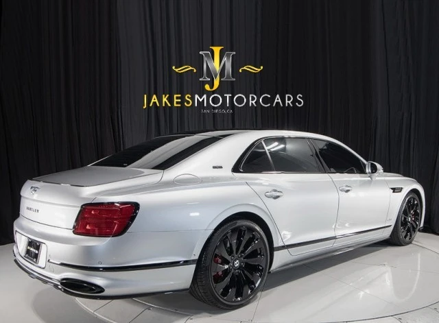 2021 Bentley - Image 11 of 24