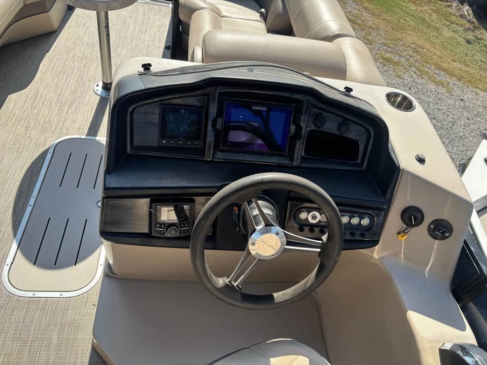 2021 Bentley - Image 4 of 7