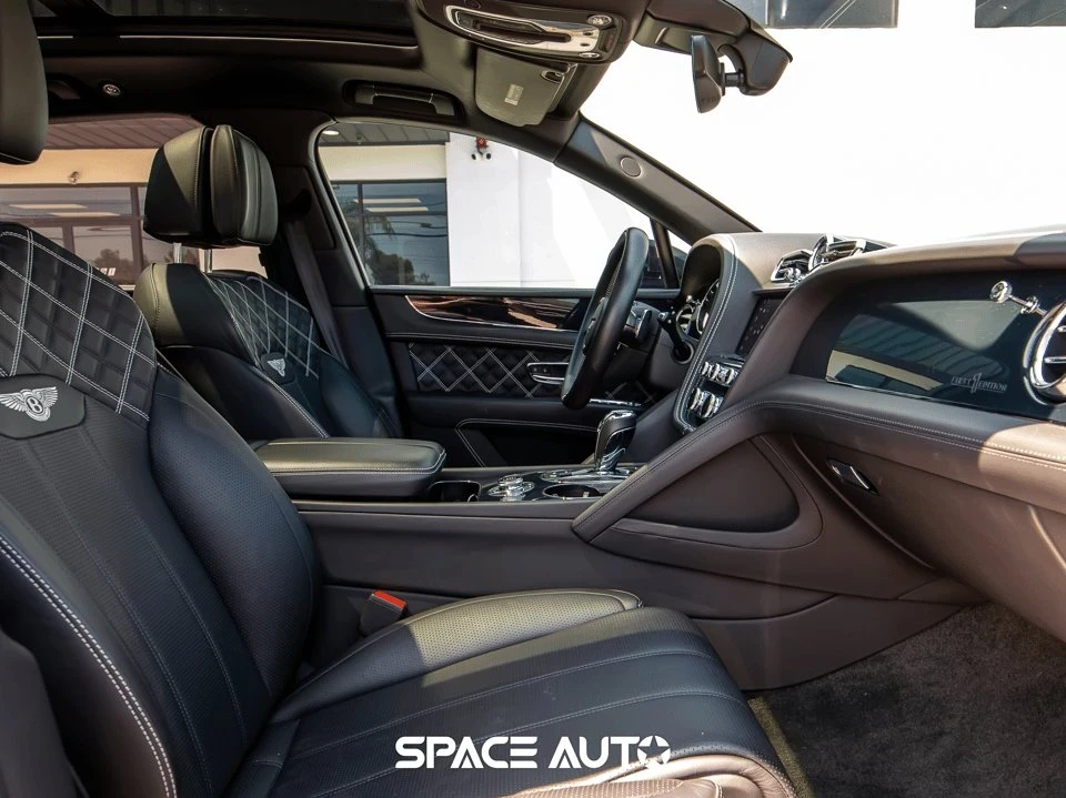 2021 Bentley Bentayga - Image 12 of 19