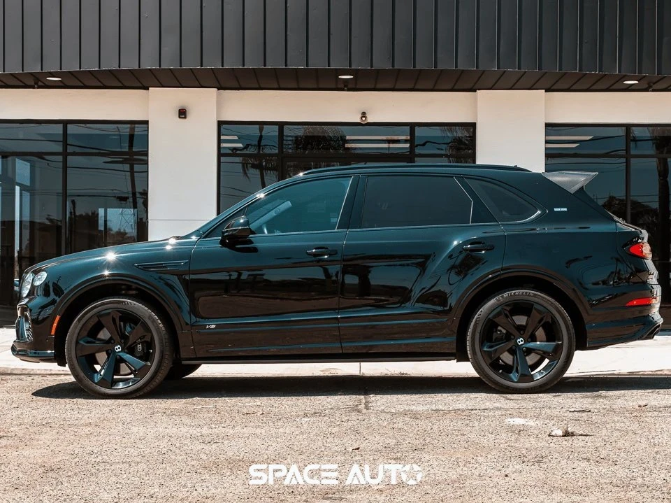 2021 Bentley Bentayga - Image 8 of 19