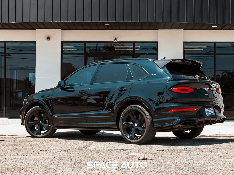 2021 Bentley Bentayga - Image 7 of 19