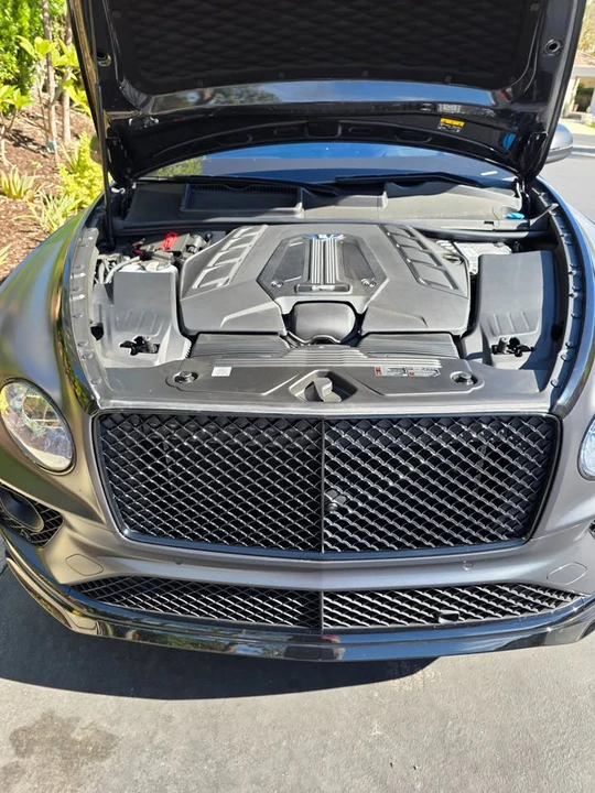 2021 Bentley Bentayga - Image 13 of 13