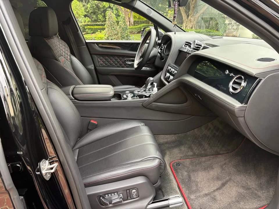 2021 Bentley Bentayga - Image 3 of 7
