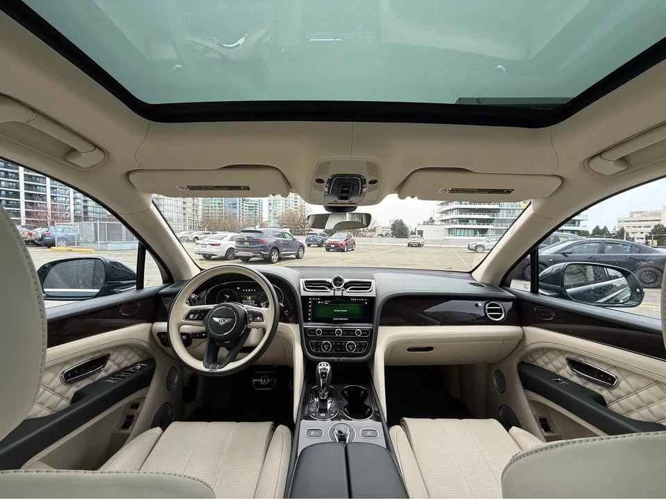 2021 Bentley Bentayga - Image 11 of 16
