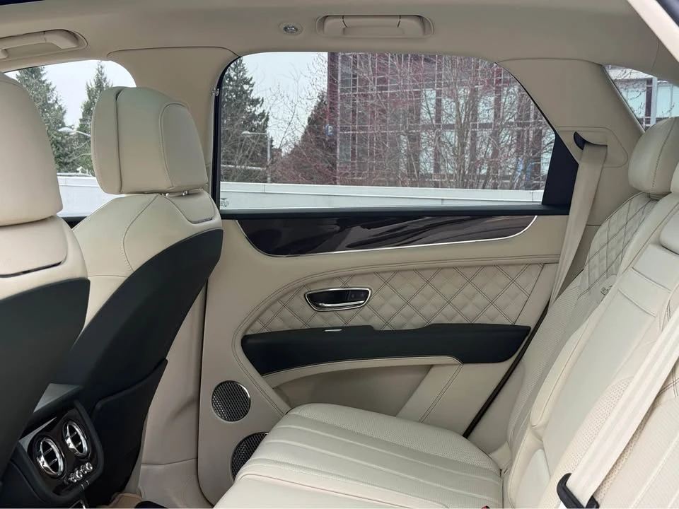 2021 Bentley Bentayga - Image 14 of 16