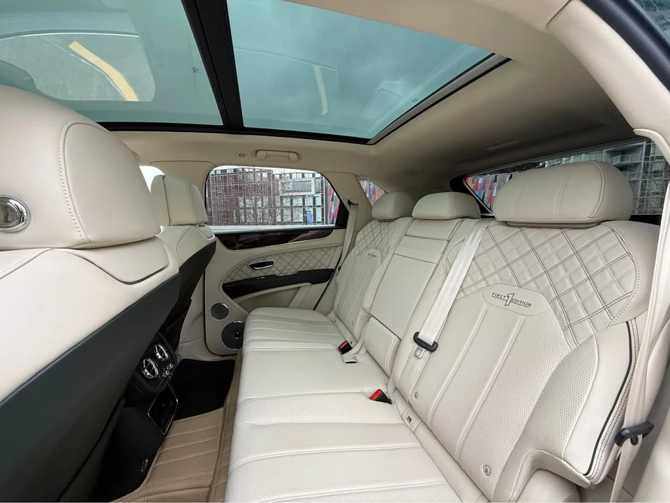 2021 Bentley Bentayga - Image 10 of 16