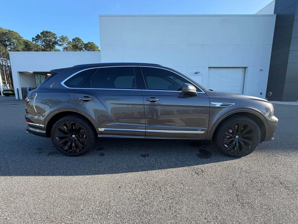 2021 Bentley Bentayga - Image 5 of 17