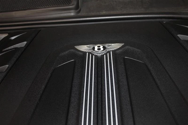 2021 Bentley Bentayga - Image 15 of 19