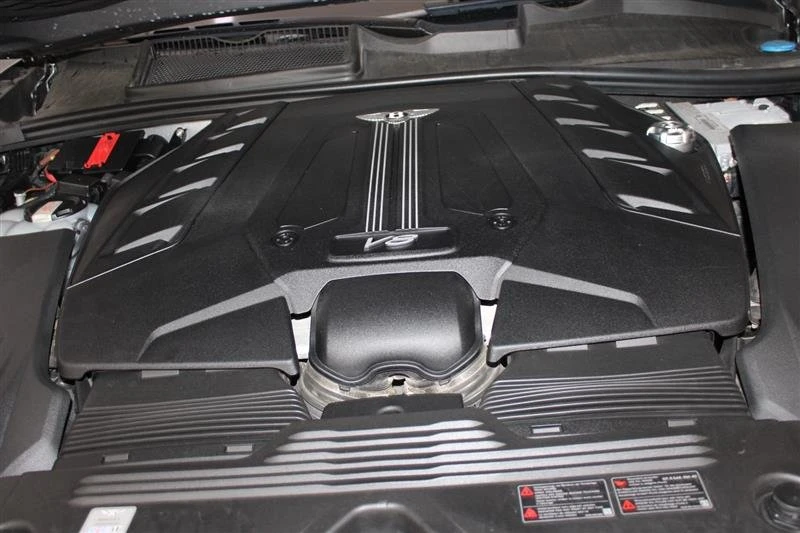 2021 Bentley Bentayga - Image 14 of 19