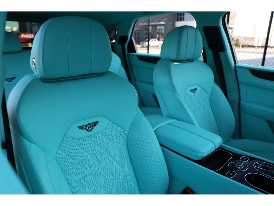 2021 Bentley Bentayga - Image 18 of 20