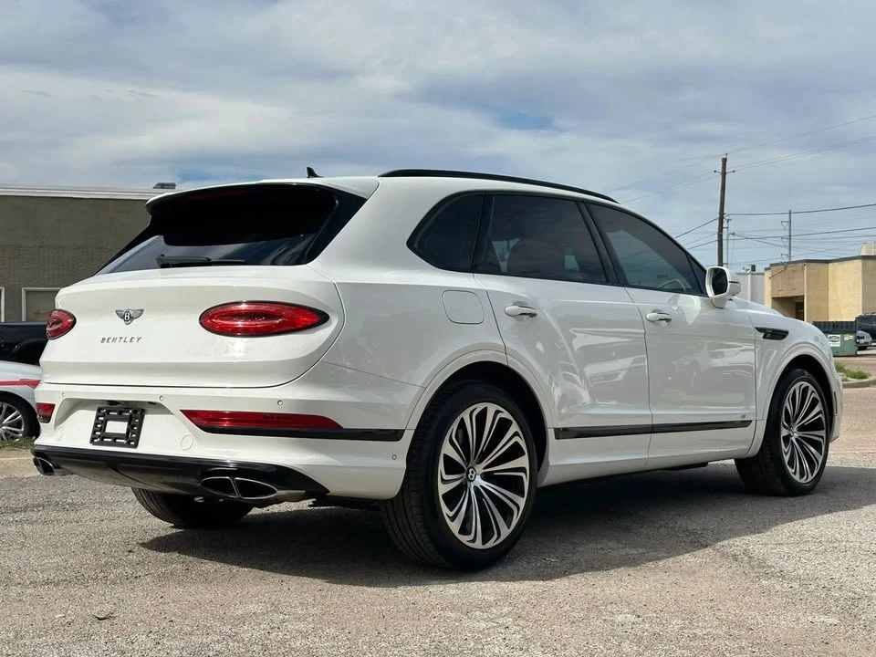 2021 Bentley Bentayga - Image 5 of 20