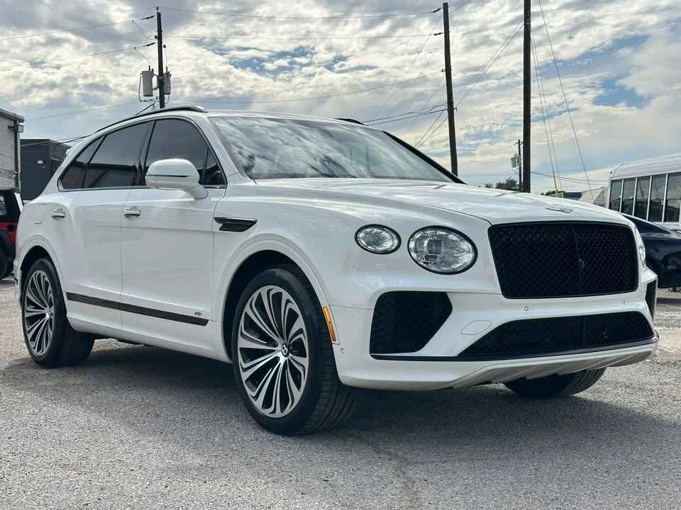 2021 Bentley Bentayga - Image 7 of 20