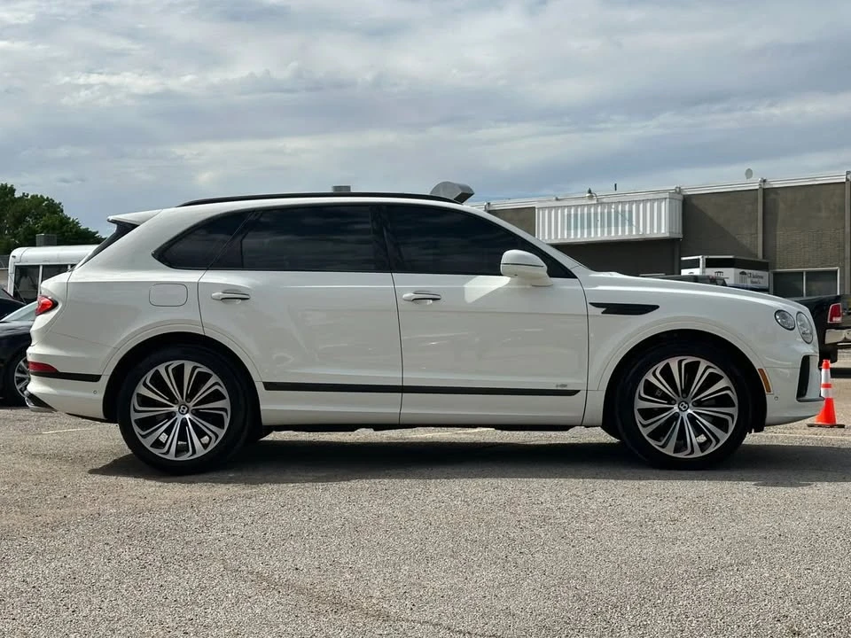 2021 Bentley Bentayga - Image 6 of 20