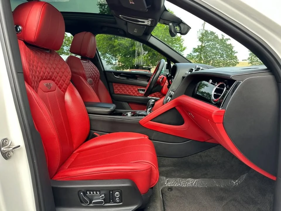 2021 Bentley Bentayga - Image 12 of 20