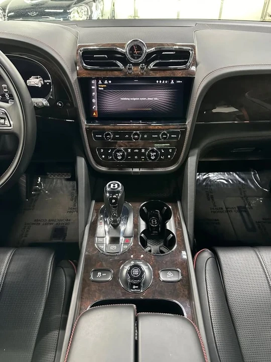 2021 Bentley Bentayga - Image 3 of 20