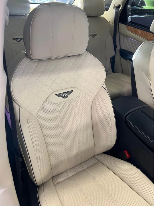 2021 Bentley Bentayga - Image 5 of 8