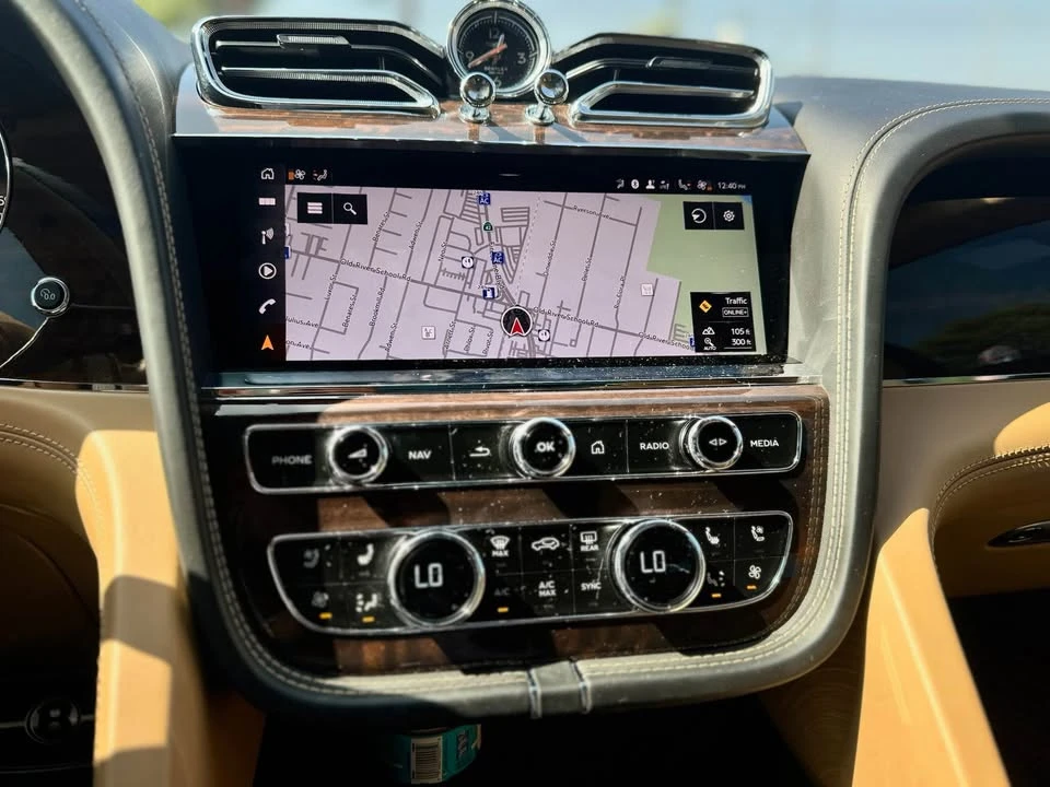 2021 Bentley Bentayga - Image 13 of 20