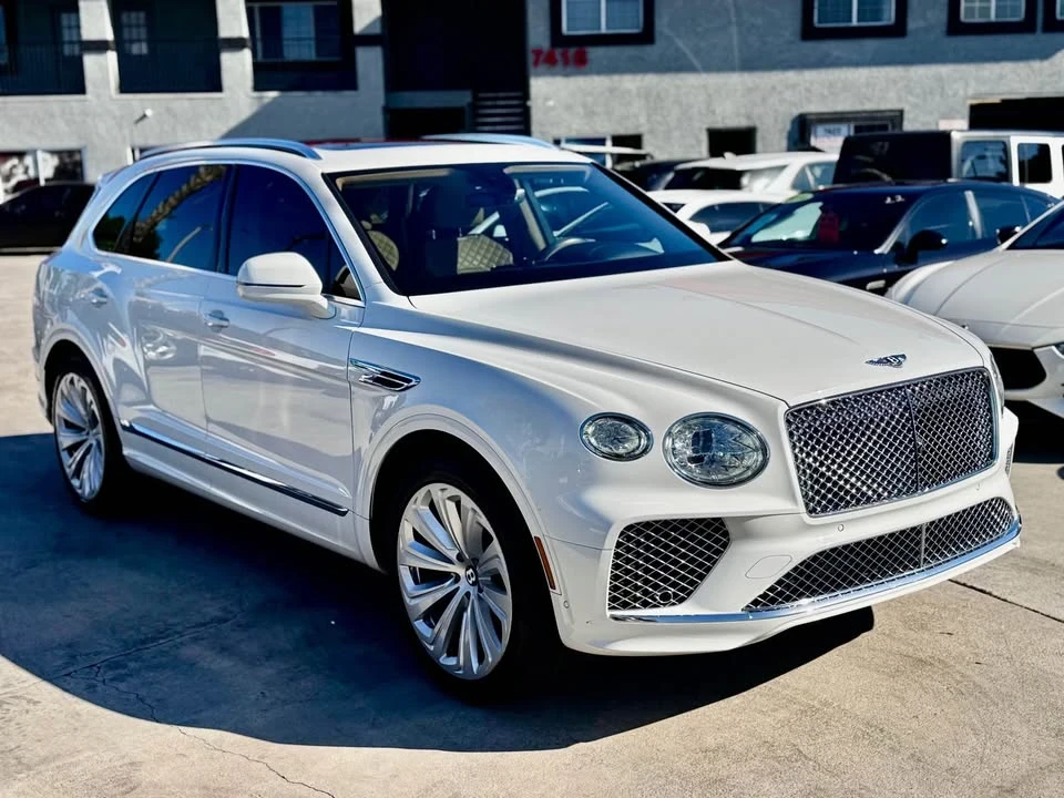 2021 Bentley Bentayga - Image 3 of 20
