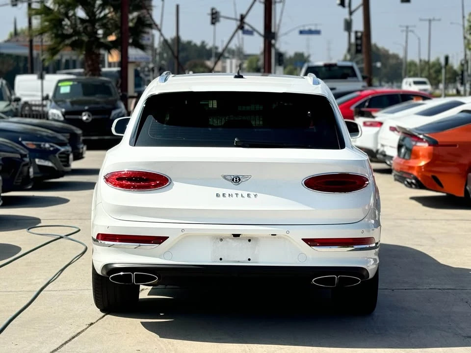 2021 Bentley Bentayga - Image 5 of 20