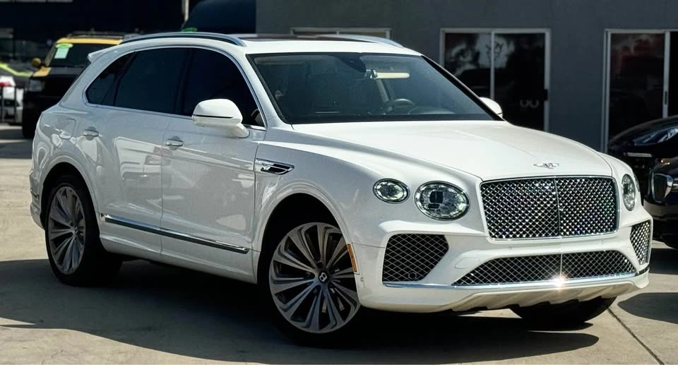 2021 Bentley Bentayga - Image 3 of 20