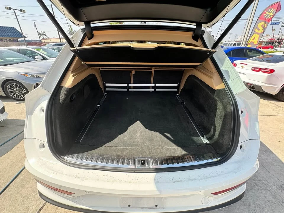 2021 Bentley Bentayga - Image 20 of 20