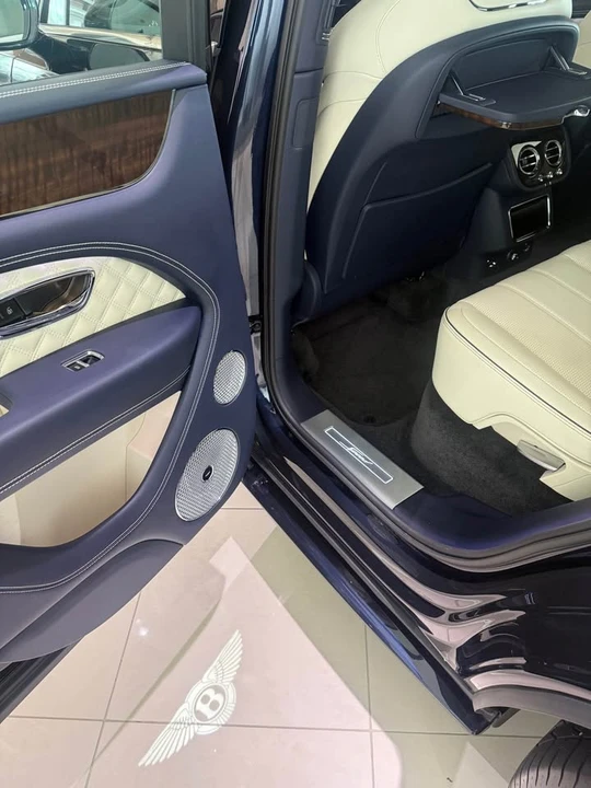 2021 Bentley Bentayga Speed - Image 11 of 15