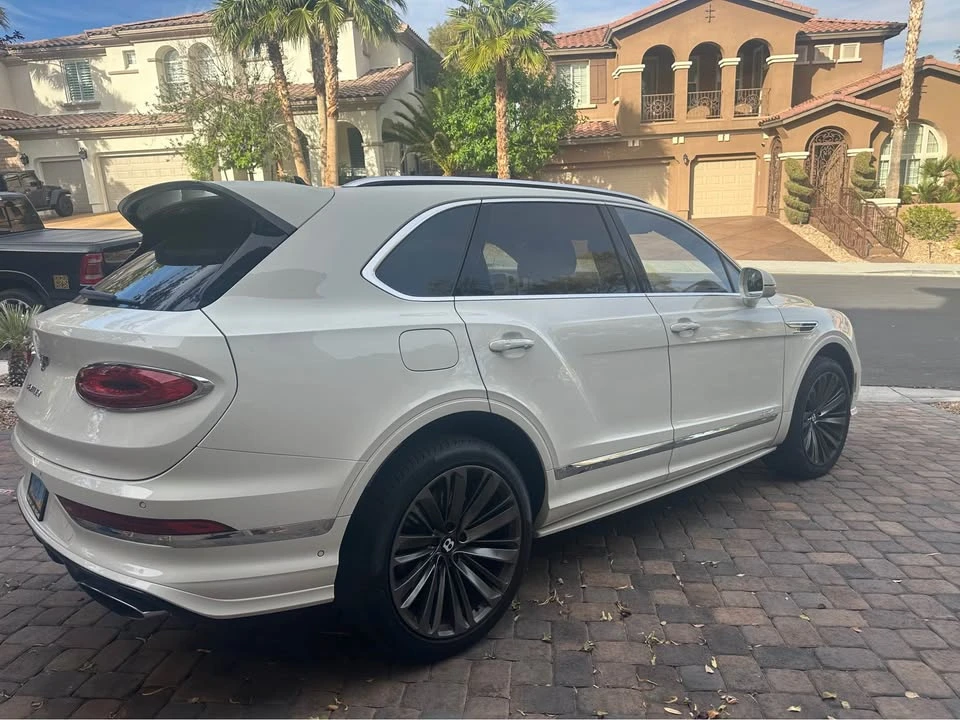 2021 Bentley Bentayga Speed - Image 2 of 5