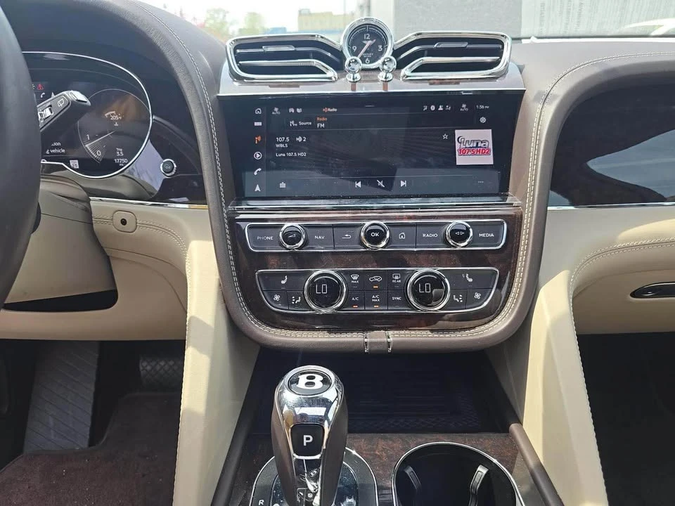 2021 Bentley Bentayga - Image 14 of 20
