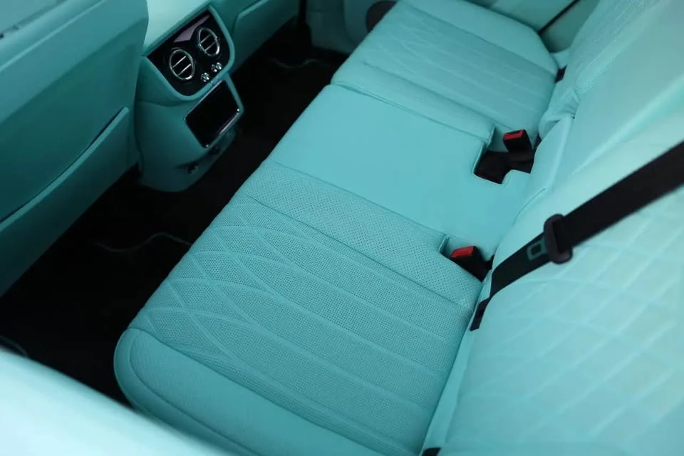 2021 Bentley Bentayga - Image 13 of 19