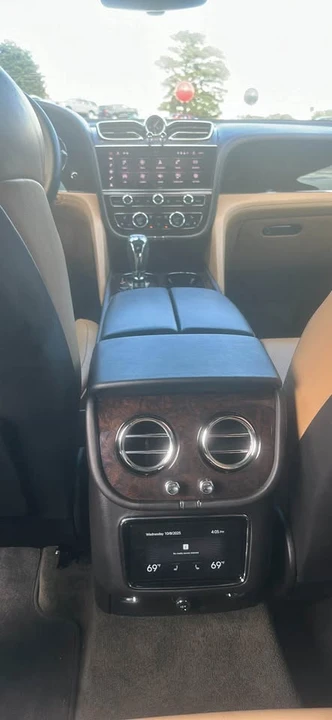 2021 Bentley Bentayga - Image 6 of 14