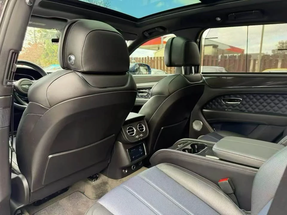 2021 Bentley Bentayga - Image 9 of 9