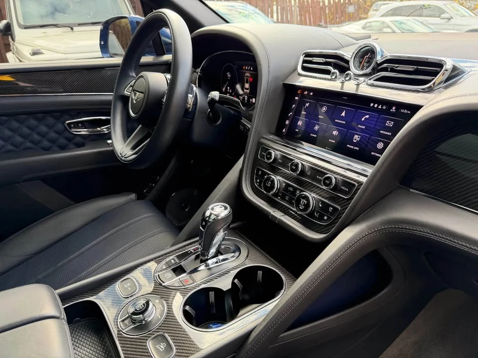 2021 Bentley Bentayga - Image 11 of 16