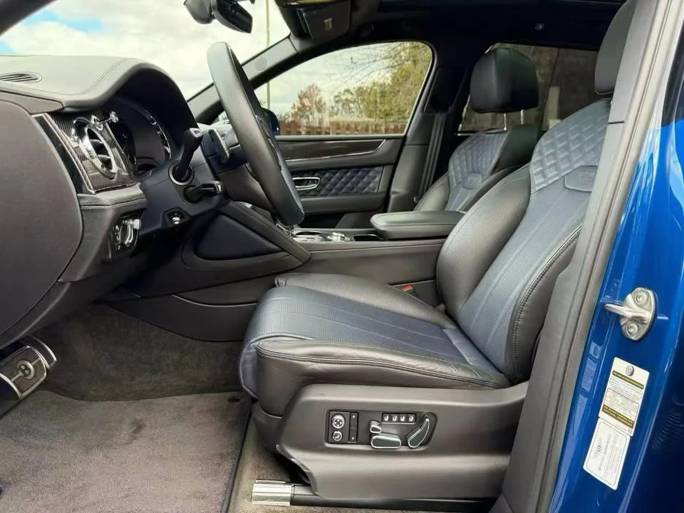 2021 Bentley Bentayga - Image 6 of 9