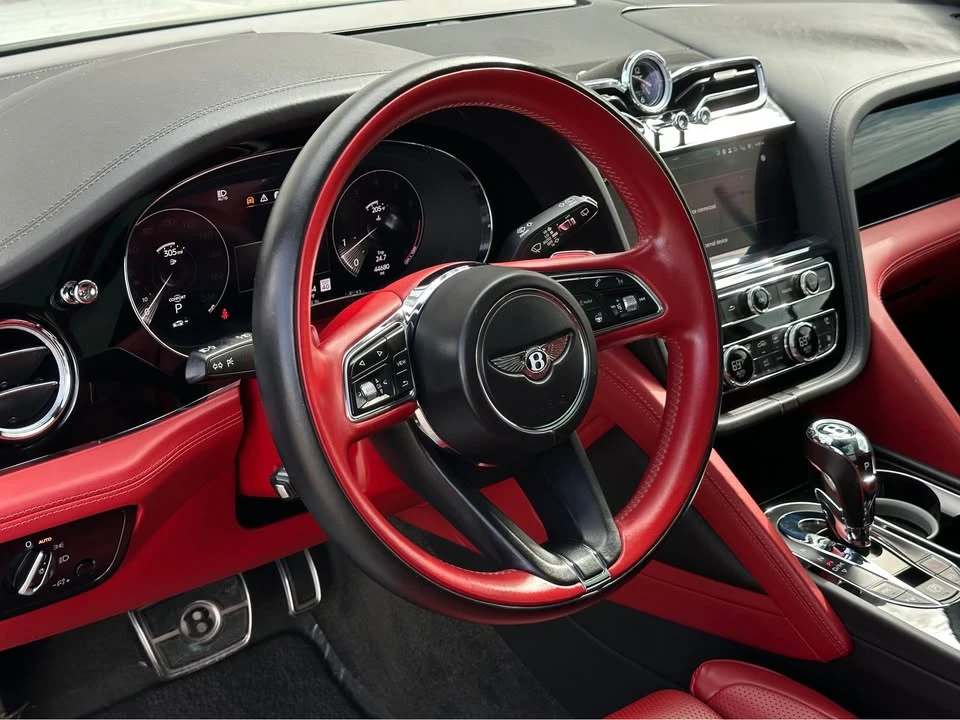 2021 Bentley Bentayga - Image 6 of 19
