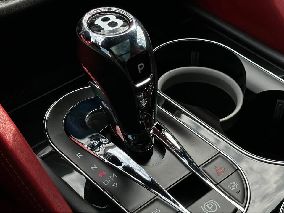 2021 Bentley Bentayga - Image 18 of 19