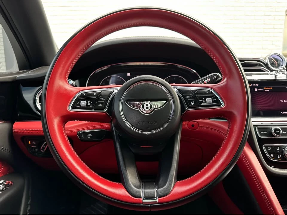 2021 Bentley Bentayga - Image 12 of 19