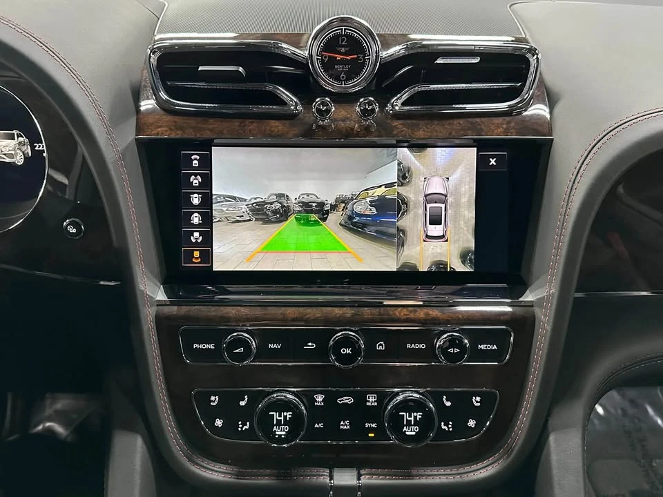 2021 Bentley Bentayga - Image 14 of 20