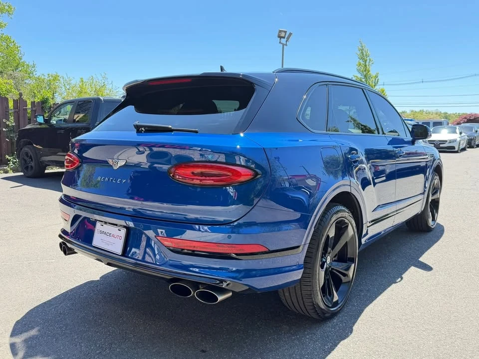 2021 Bentley Bentayga - Image 10 of 11