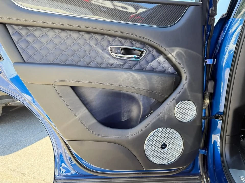 2021 Bentley Bentayga - Image 6 of 11
