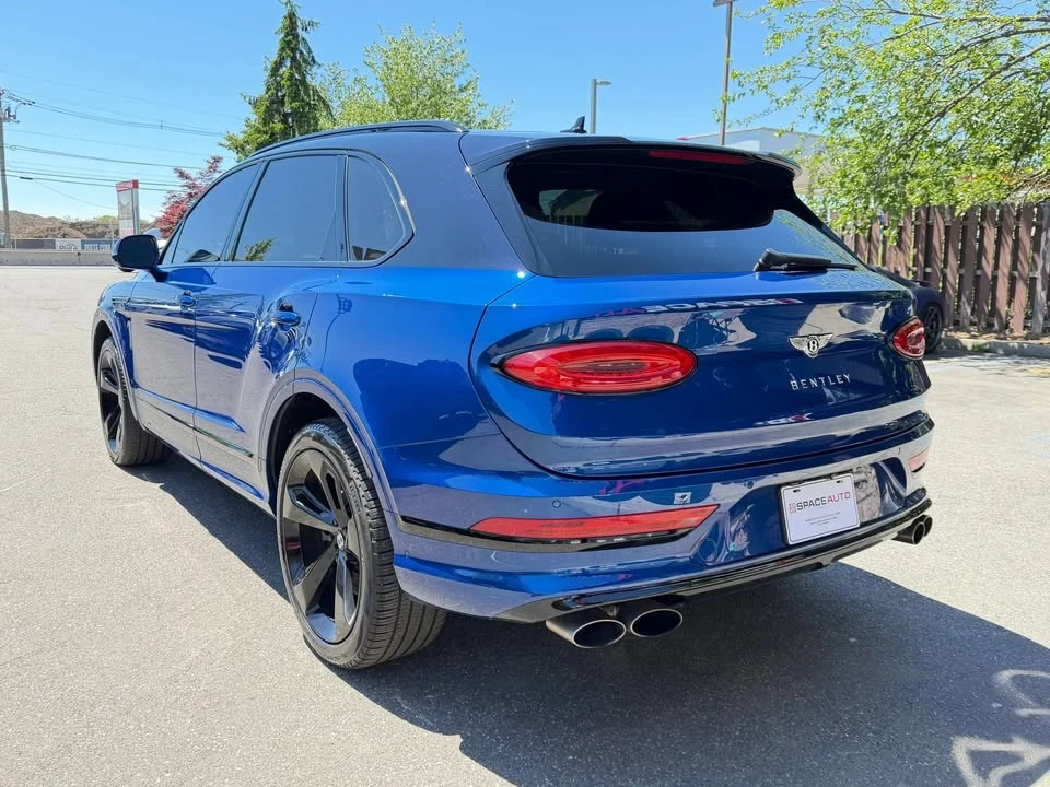 2021 Bentley Bentayga - Image 8 of 11
