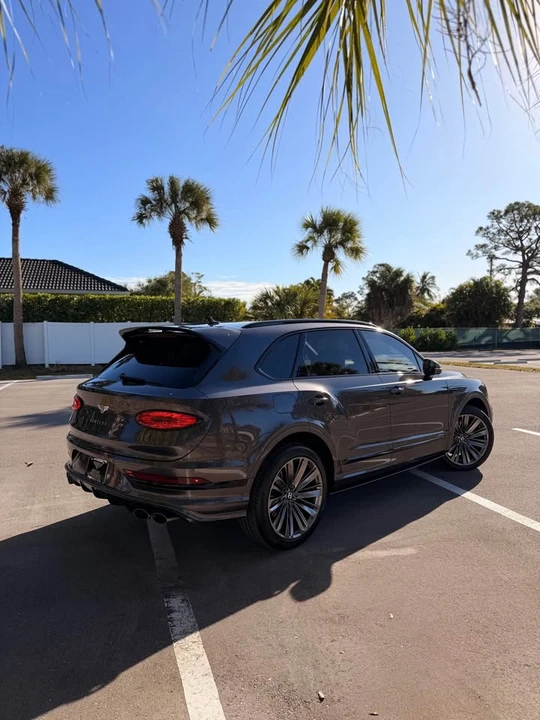 2021 Bentley Bentayga - Image 5 of 20