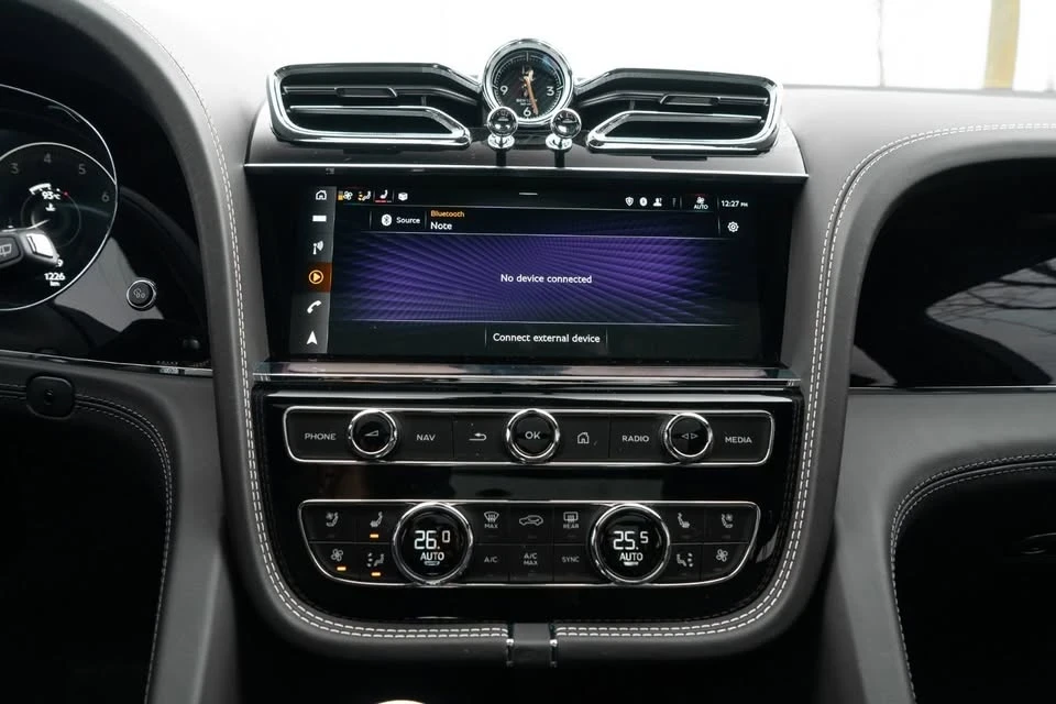2021 Bentley Bentayga - Image 11 of 18