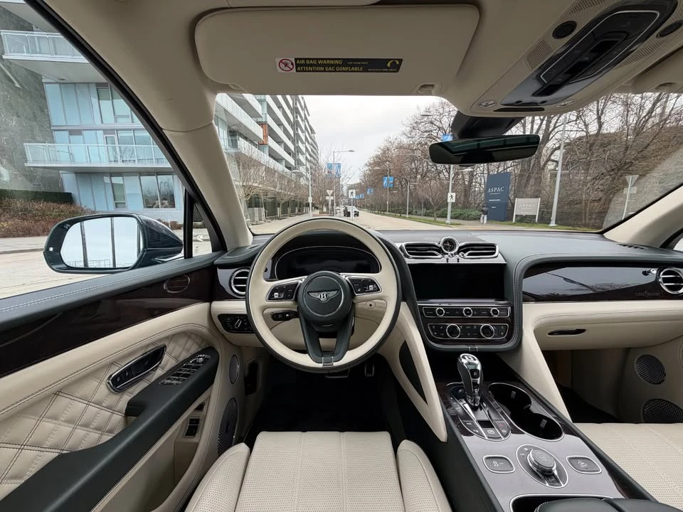 2021 Bentley Bentayga - Image 8 of 14