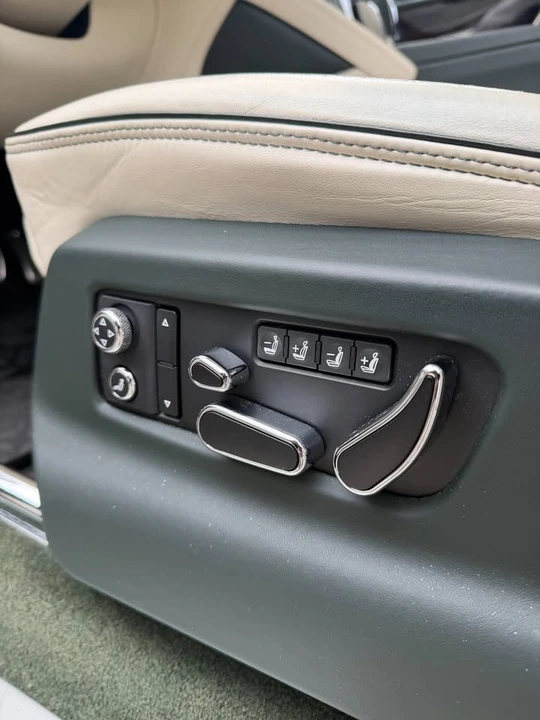 2021 Bentley Bentayga - Image 10 of 14
