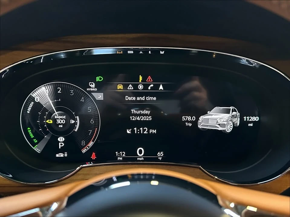 2021 Bentley Bentayga - Image 18 of 20