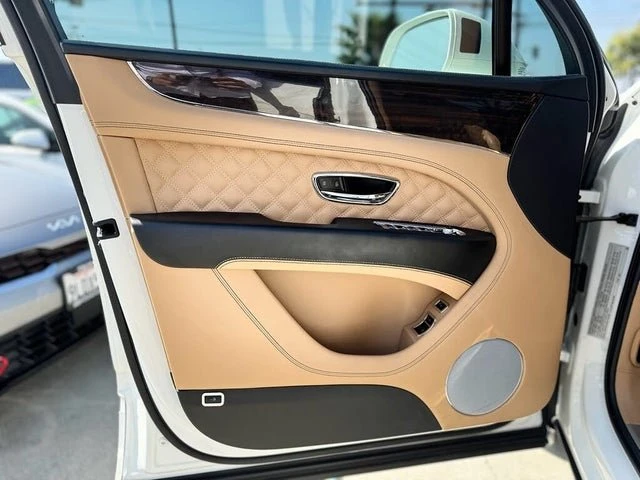 2021 Bentley Bentayga - Image 4 of 14